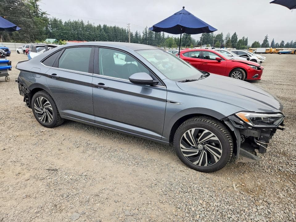 2020 VOLKSWAGEN JETTA SEL 4