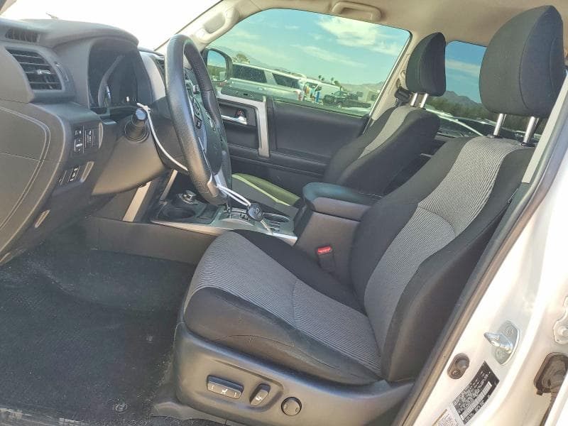 2017 TOYOTA 4RUNNER SR5 7