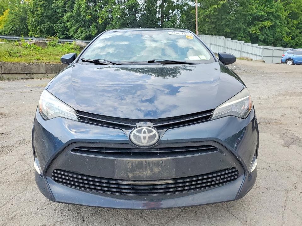 2017 TOYOTA COROLLA LE 5