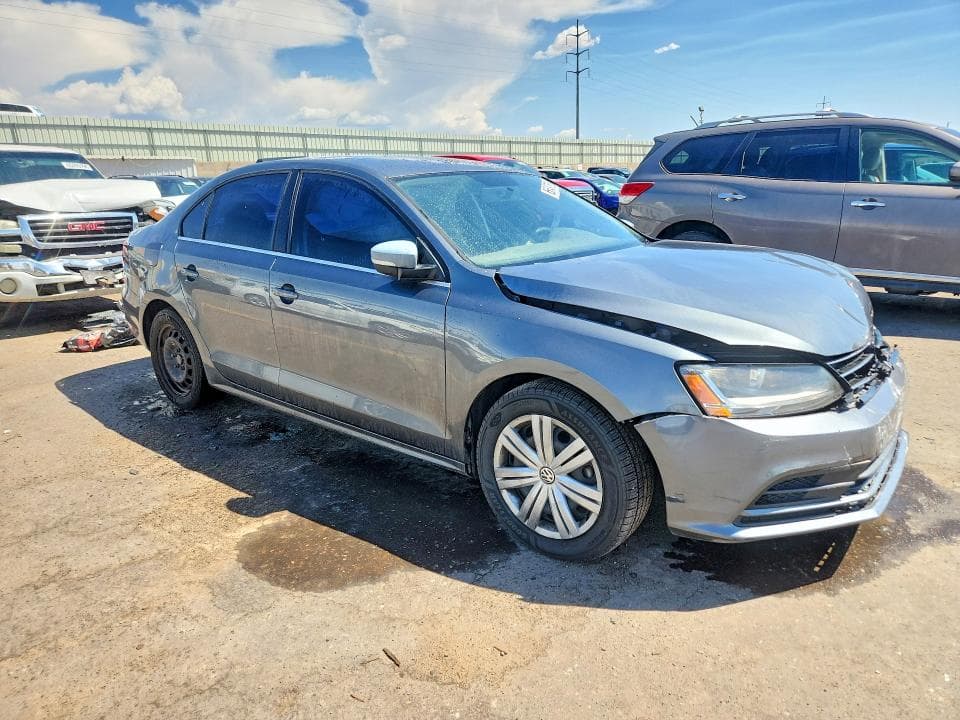 2017 VOLKSWAGEN JETTA S 4
