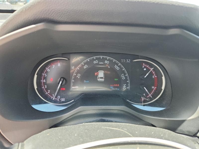 2023 TOYOTA RAV4 XLE 9