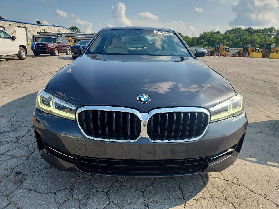 2021 BMW 530 XI 5