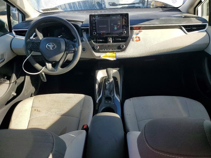 2021 TOYOTA COROLLA LE 8