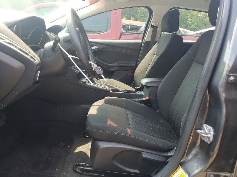 2017 FORD FOCUS SE 7