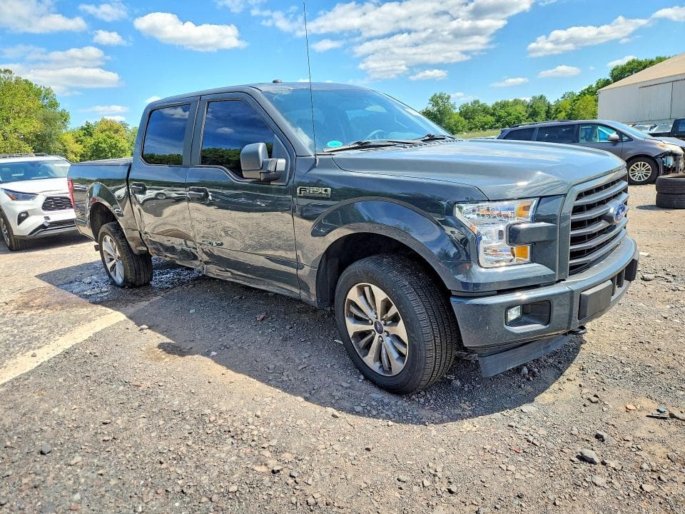 2017 FORD F150 SUPERCREW 4
