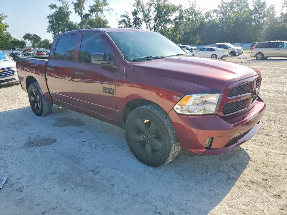 2018 RAM 1500 ST 4