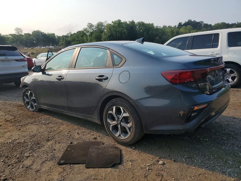 2021 KIA FORTE LXS 2