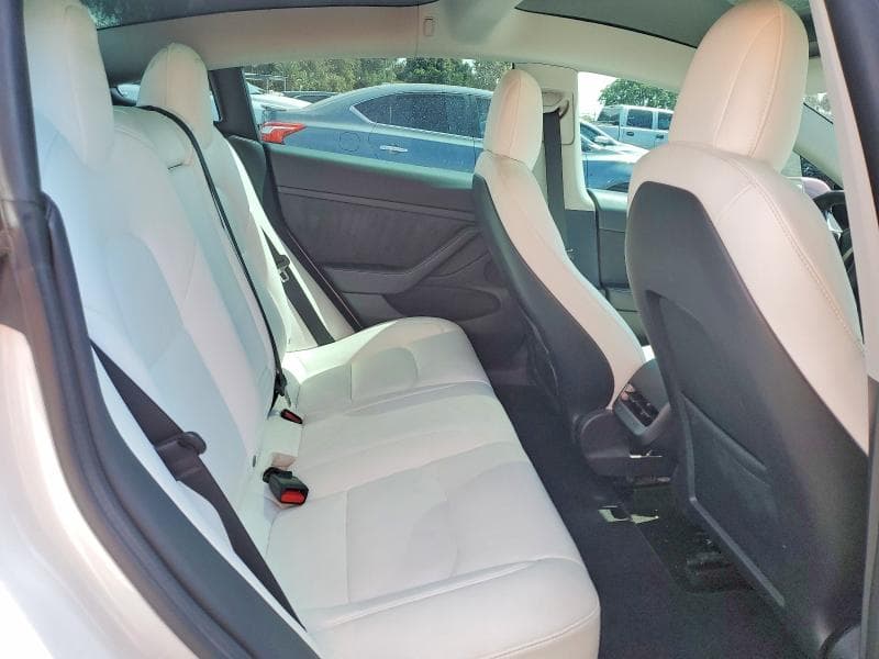 2022 TESLA MODEL 3 10