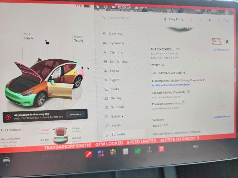 2024 TESLA MODEL Y 9