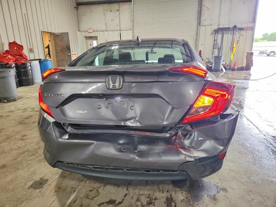 2018 HONDA CIVIC EX 6