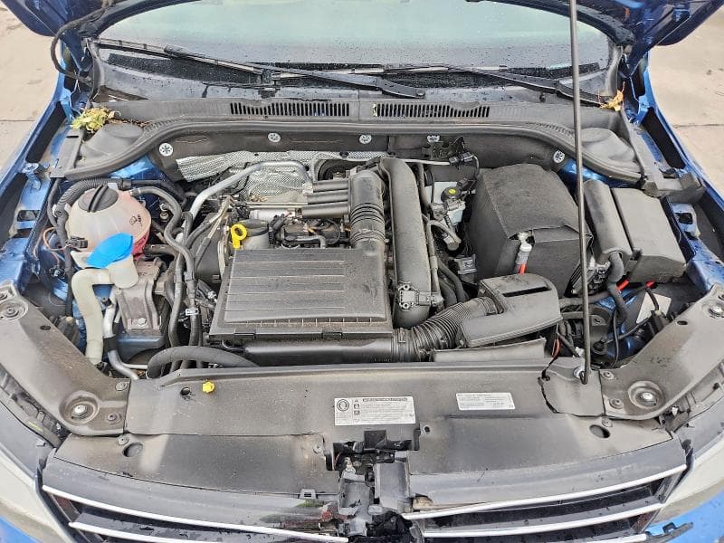 2017 VOLKSWAGEN JETTA SE 11
