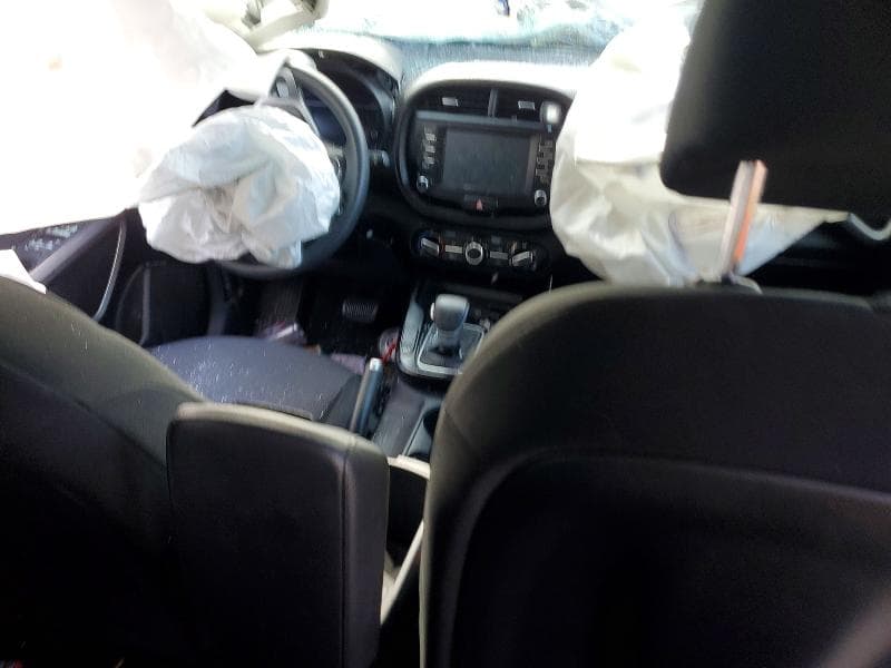 2021 KIA SOUL LX 8