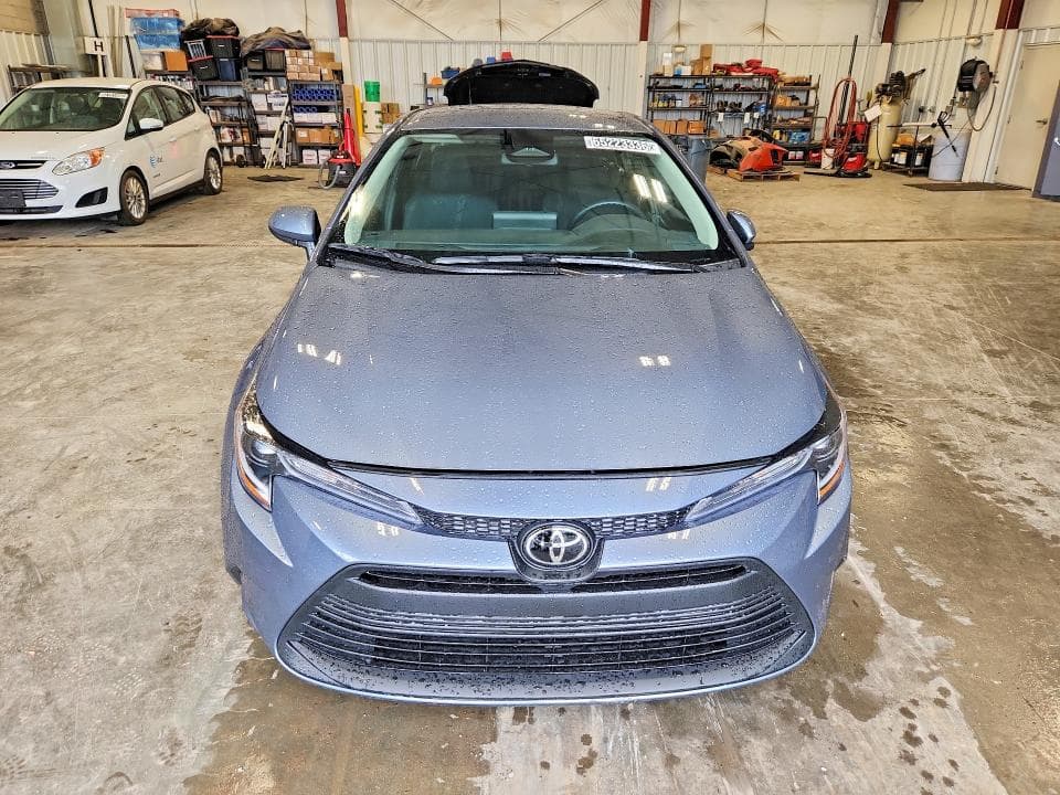 2026 TOYOTA COROLLA LE 5