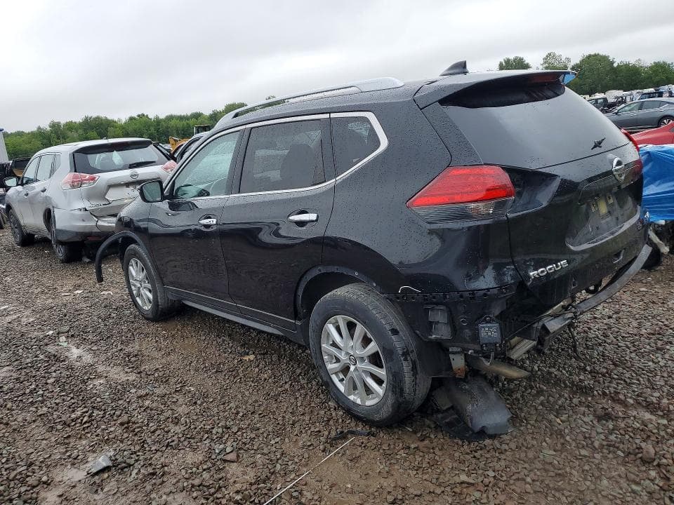 2017 NISSAN ROGUE SV 2