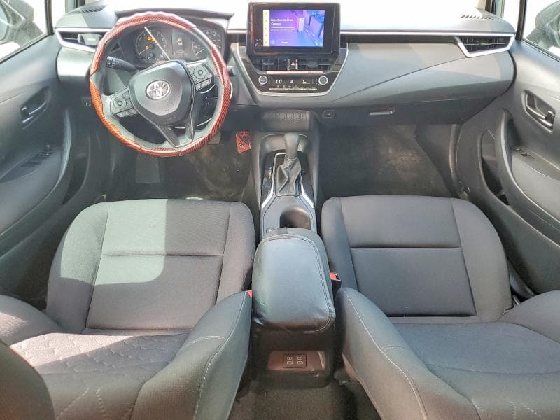 2025 TOYOTA COROLLA LE 8