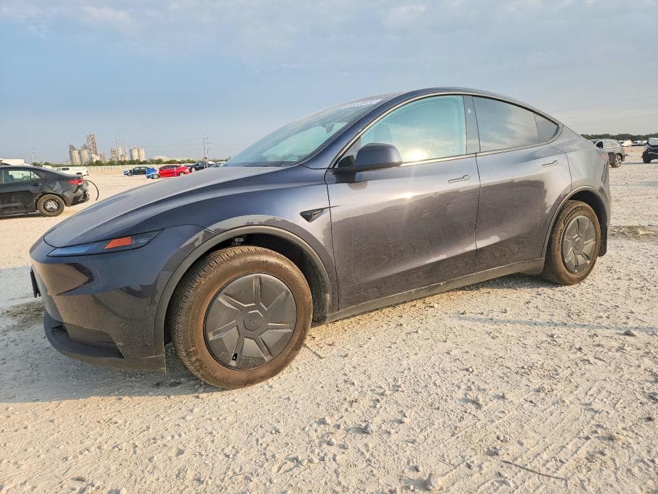 2026 TESLA MODEL Y - 1
