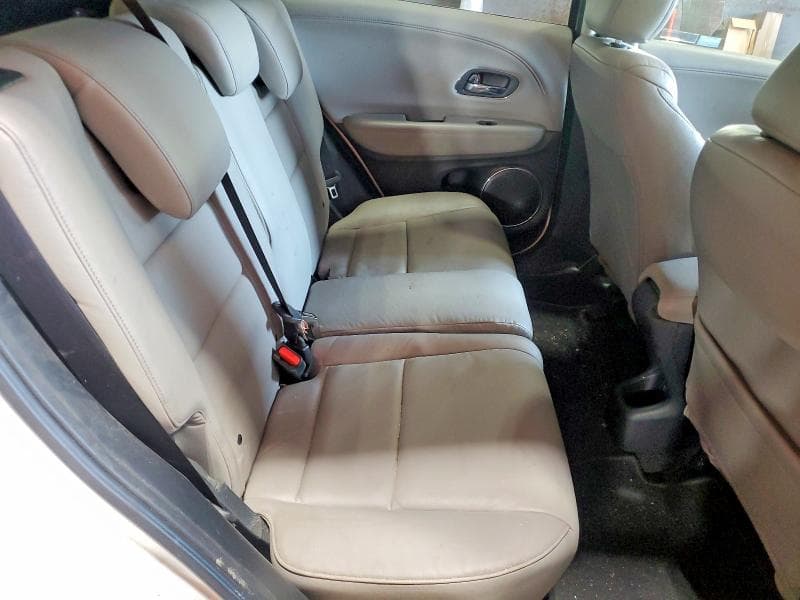 2017 HONDA HR-V EXL 11