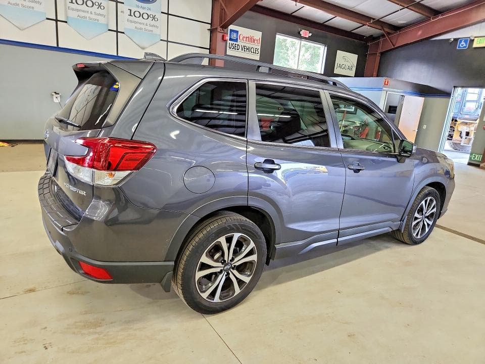 2020 SUBARU FORESTER LIMITED 3