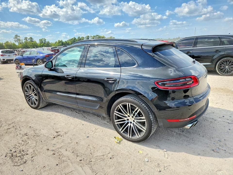 2018 PORSCHE MACAN 2