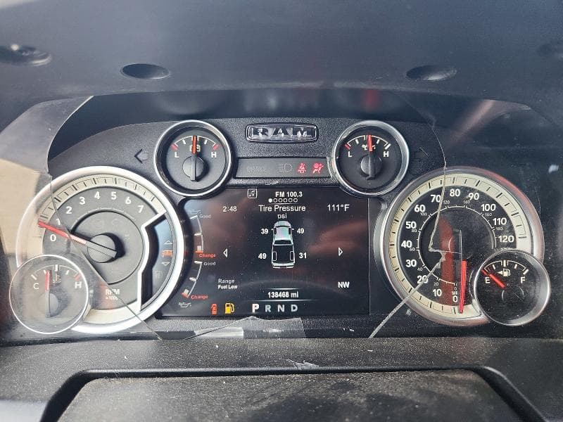 2017 RAM 1500 SLT 9