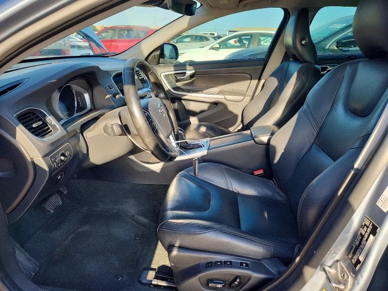 2018 VOLVO S60 T5 7