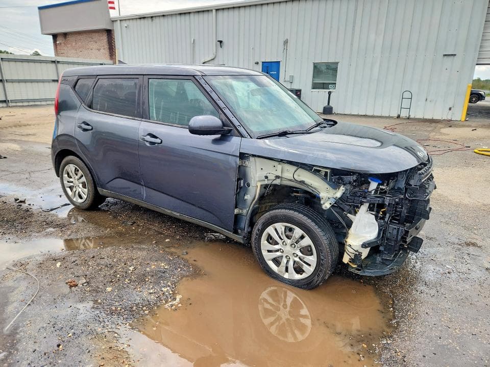2021 KIA SOUL LX 4