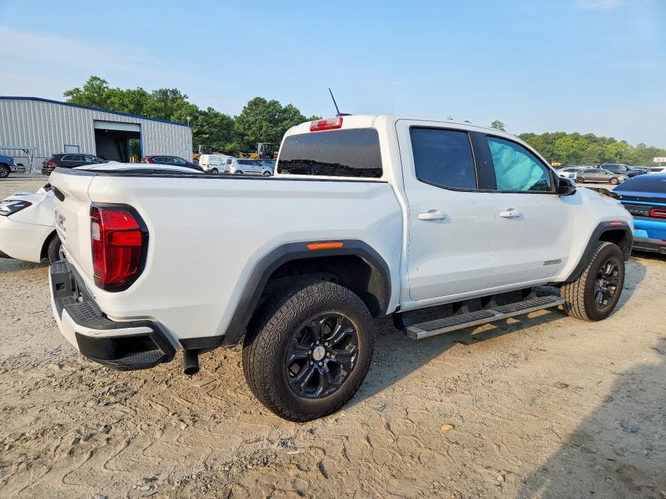 2024 GMC CANYON ELEVATION 3