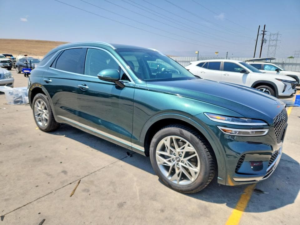 2022 GENESIS GV70 2.5T STANDARD 4
