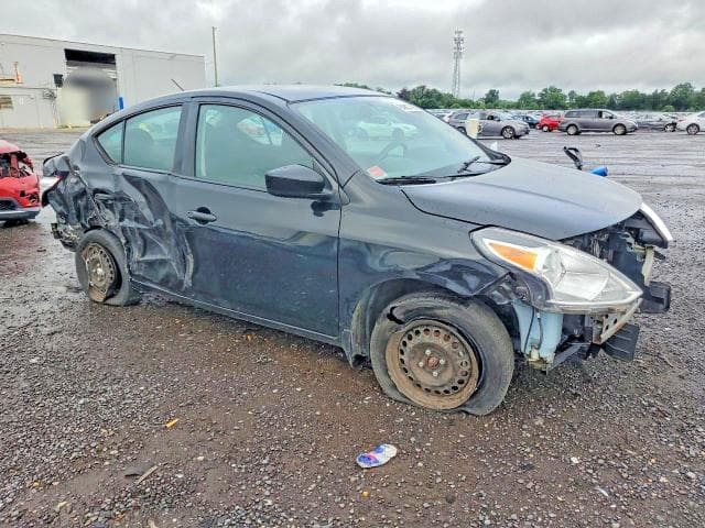 2017 NISSAN VERSA 1.6 S 4