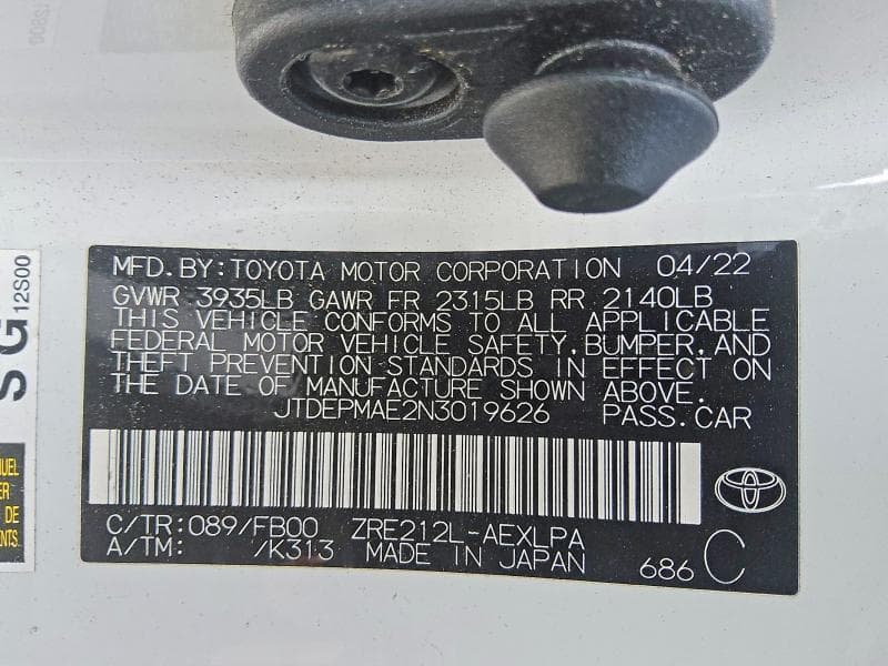 2022 TOYOTA COROLLA LE 12