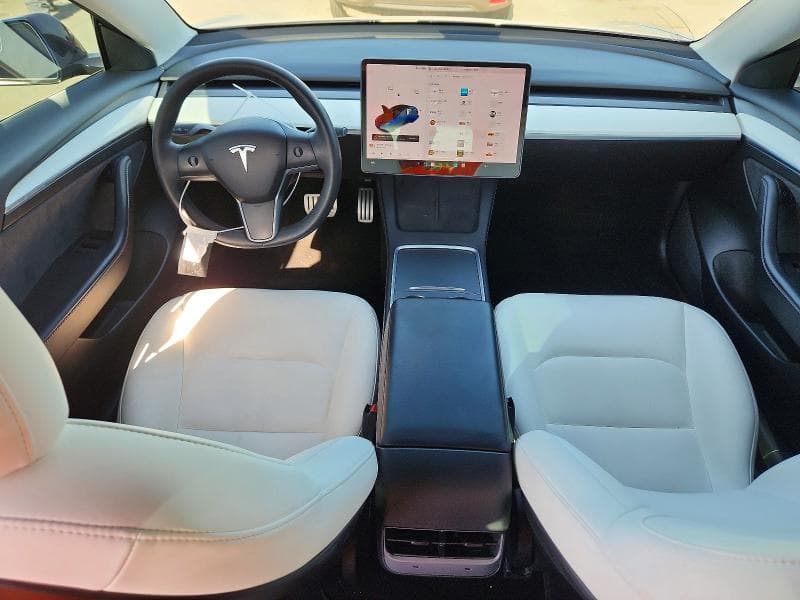 2021 TESLA MODEL 3 8