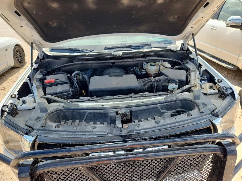 2023 GMC YUKON SLE 12