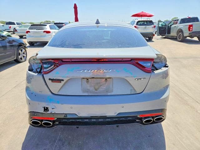 2019 KIA STINGER GT1 6