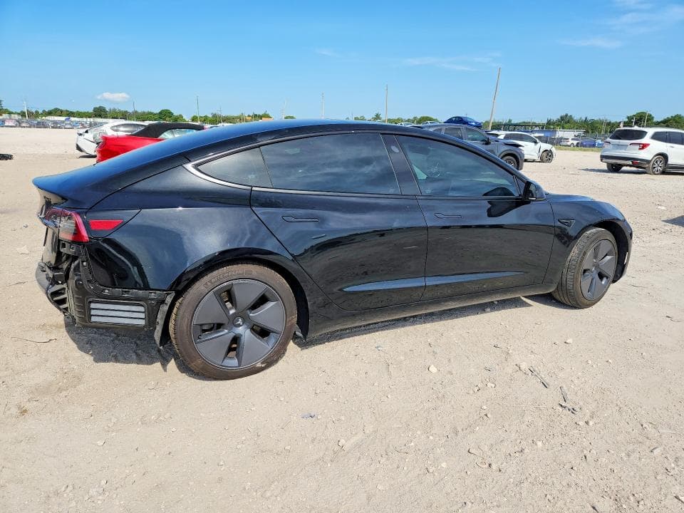 2023 TESLA MODEL 3 3