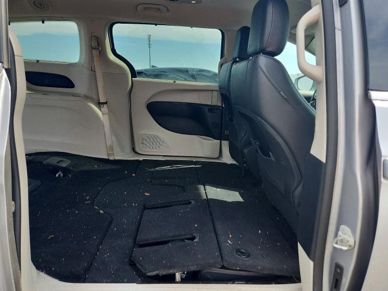 2020 CHRYSLER PACIFICA TOURING L 11