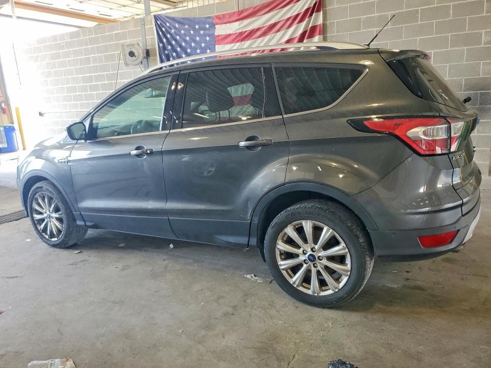 2017 FORD ESCAPE TITANIUM 2