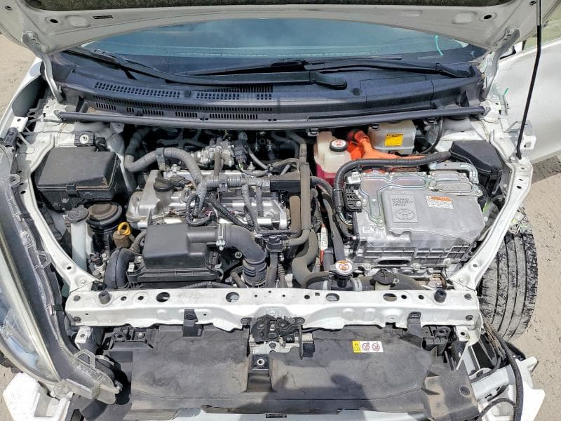 2018 TOYOTA PRIUS C TWO 11