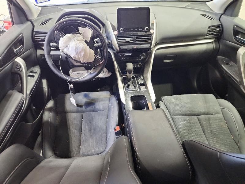 2026 MITSUBISHI ECLIPSE CROSS SE 8