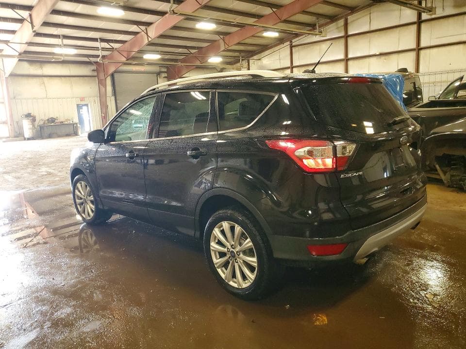 2017 FORD ESCAPE TITANIUM 2