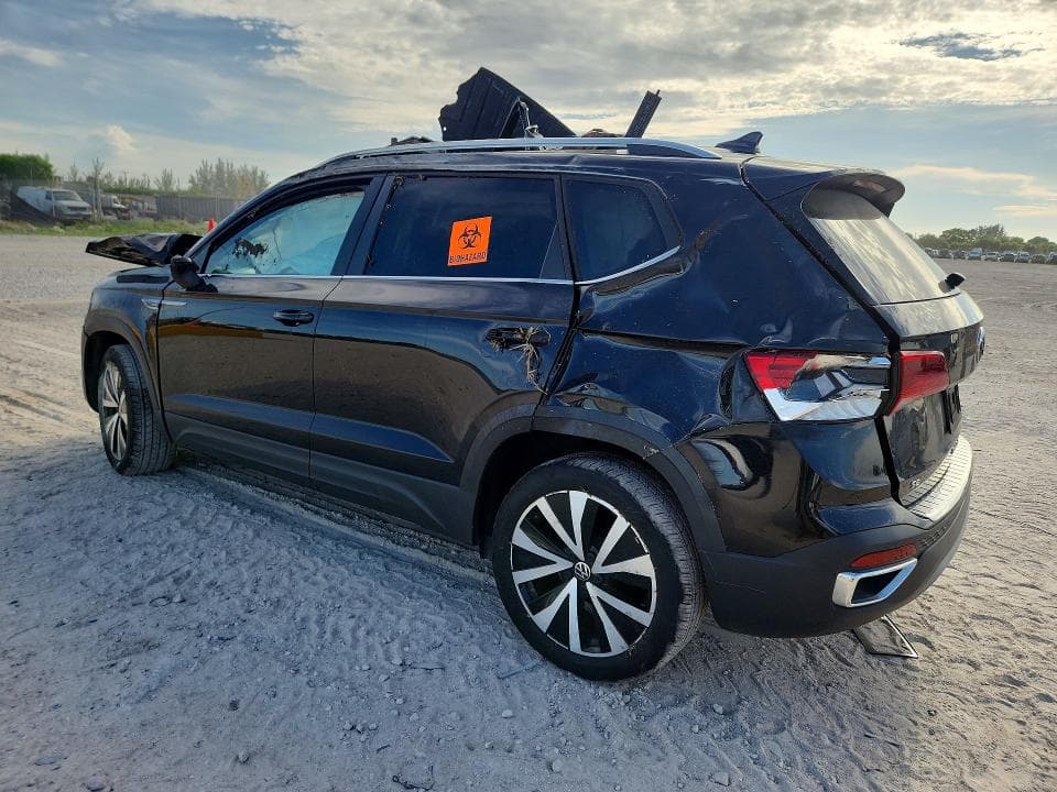 2024 VOLKSWAGEN TAOS SE 2