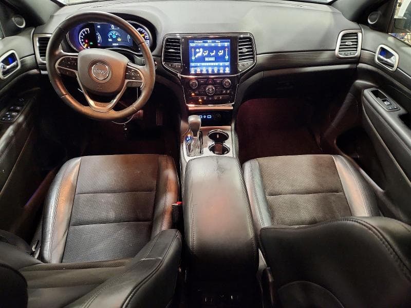 2022 JEEP GRAND CHEROKEE LAREDO E 8