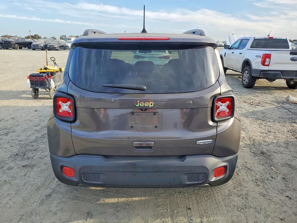 2018 JEEP RENEGADE LATITUDE 6