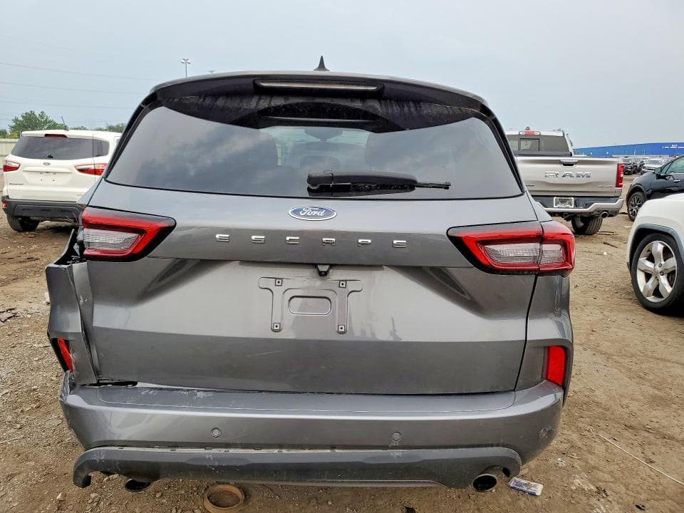 2024 FORD ESCAPE ST LINE 6