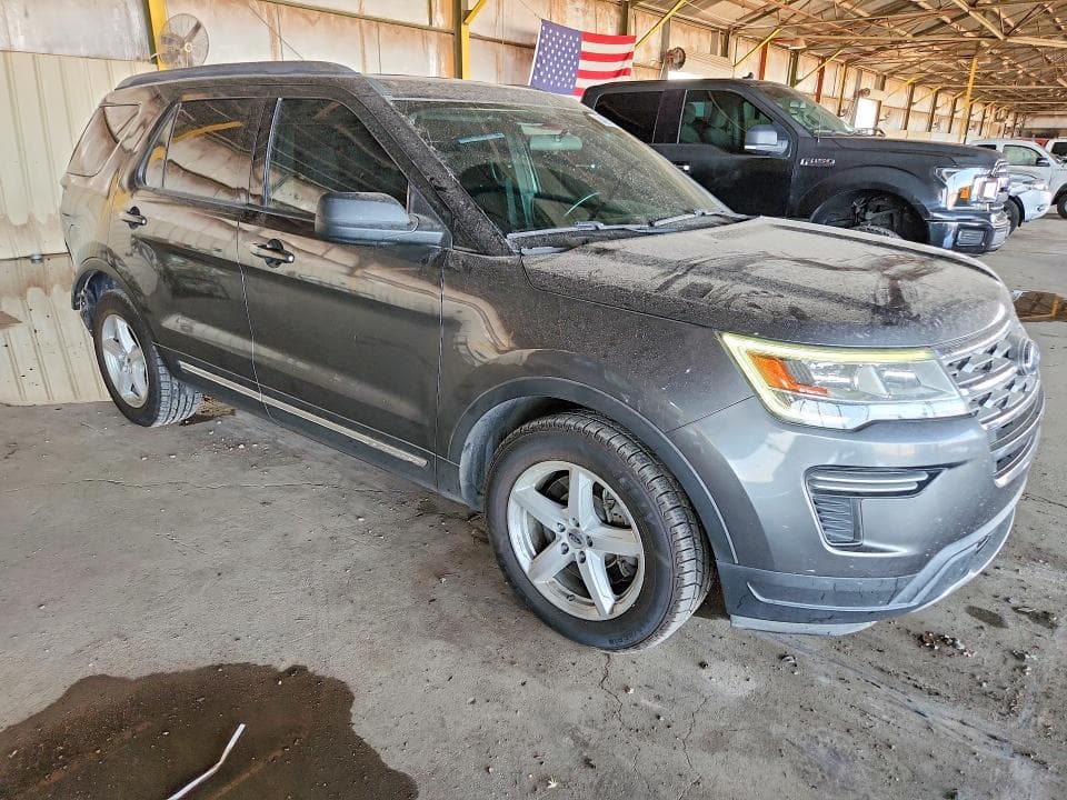 2018 FORD EXPLORER XLT 4