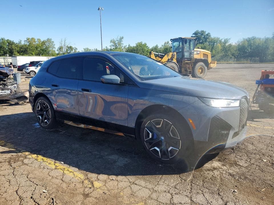 2025 BMW IX XDRIVE50 4