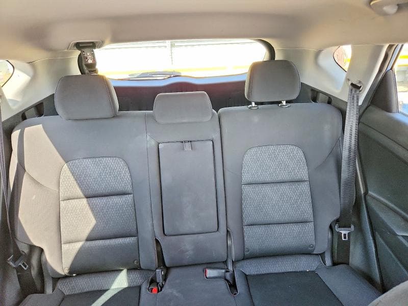2017 HYUNDAI TUCSON SE 10