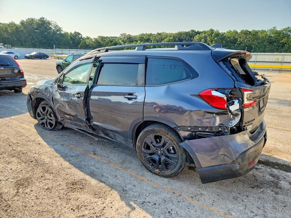 2024 SUBARU ASCENT ONYX EDITION 2