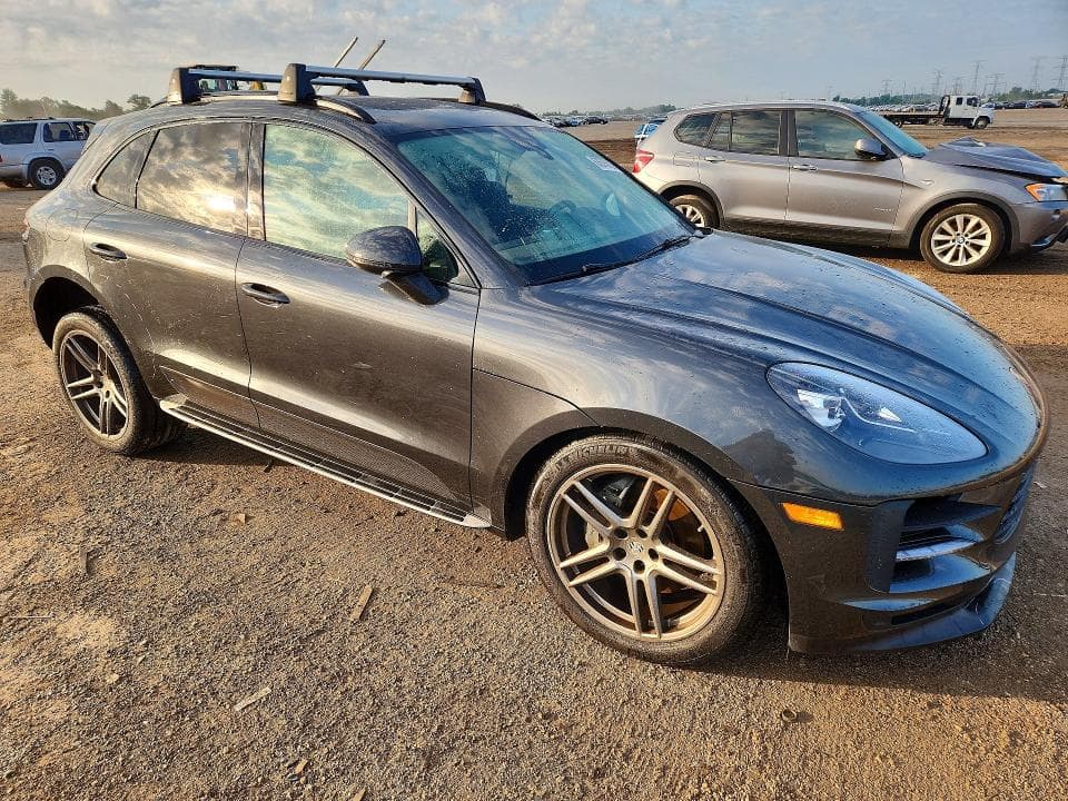 2019 PORSCHE MACAN S 4