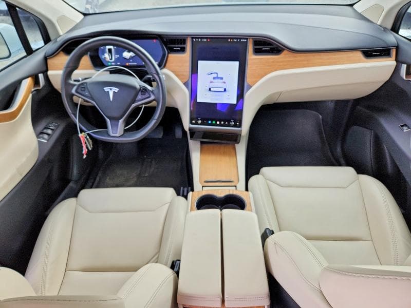 2019 TESLA MODEL X 8