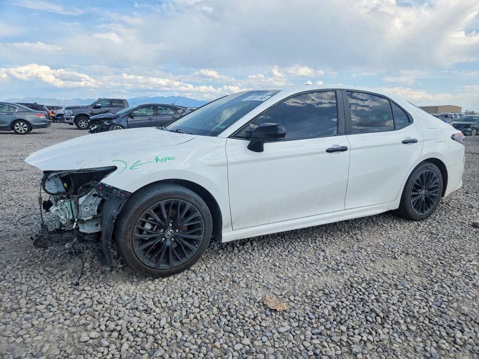 2021 TOYOTA CAMRY SE NIGHTSHADE